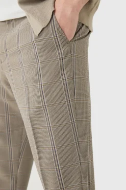 Store boohoo Stretch Textured Check Smart Suit Set brown