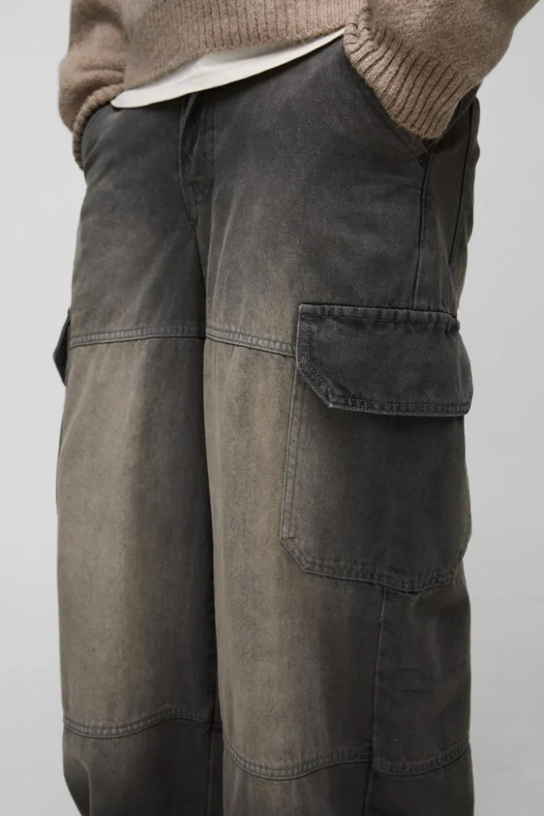 Online boohooMAN Super Baggy Rigid Cargo Denim Jeans grey