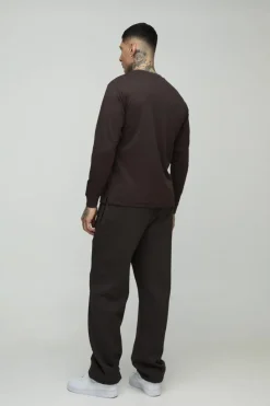 Store boohooMAN Tall 330GSM Basic Relaxed Fit Jogger chocolate
