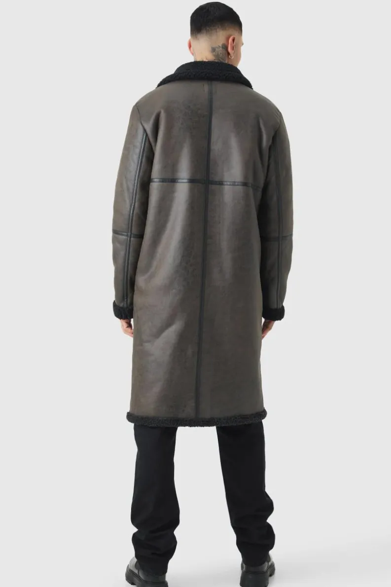 Store boohooMAN Tall Longline Double Breasted Aviator Jacket In dark brown