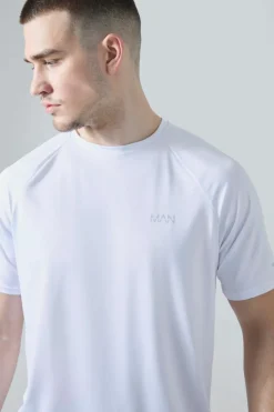 Outlet boohooMAN Tall Man Active Gym Raglan Regular Fit T-shirt white