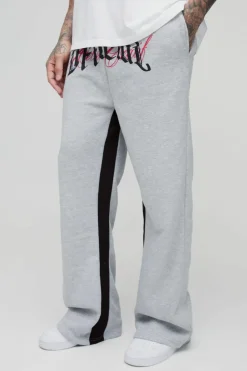 Clearance boohooMAN Tall Official Embroidery Relaxed Flare Jogger grey marl