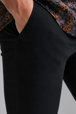 Discount boohooMAN Tall Skinny Fit Chino Trousers black