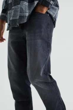 Hot boohooMAN Tall Straight Rigid Jeans washed black