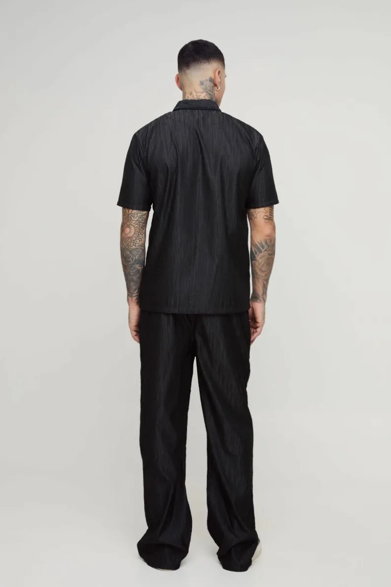 New boohooMAN Tall Woven Rib Texture Split Hem Relaxed Fit Trousers black