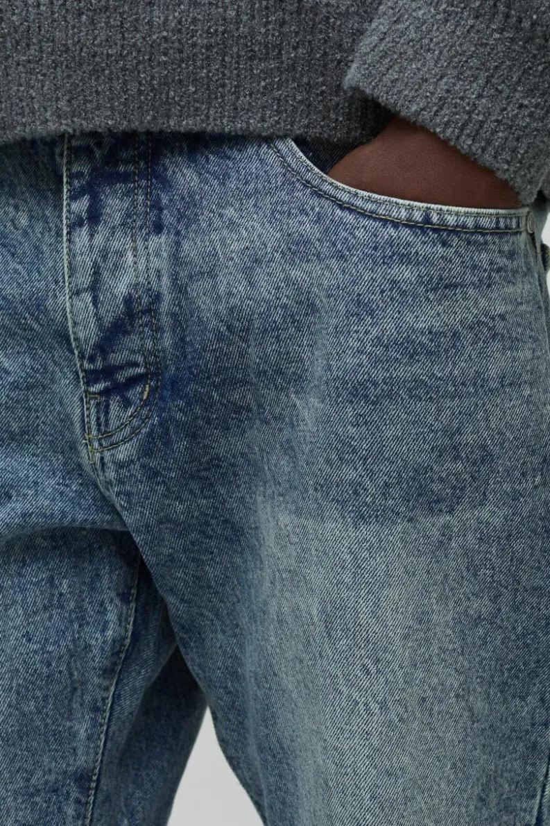 New boohooMAN Tapered Fit Rigid Jeans vintage blue