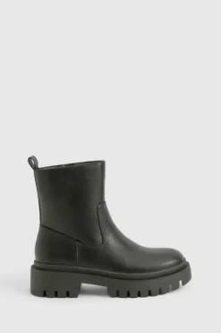 Sale boohoo Textured Tab Detail Chelsea Boot black