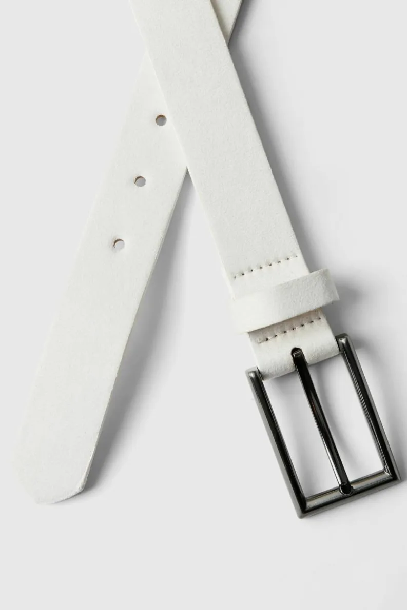 Cheap boohooMAN Thin Belt white
