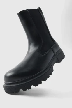 New boohooMAN Track Sole Chelsea Lug Boot black