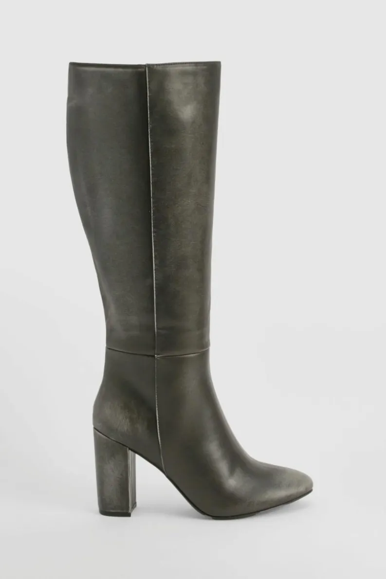 Store boohoo Vintage Look Knee High Block Heel Boots grey