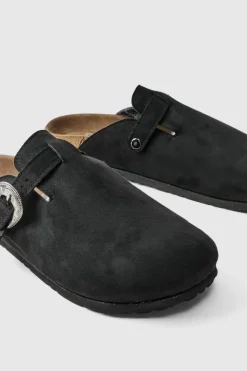 New boohooMAN Western Buckle Mule In black
