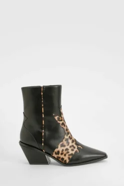Store boohoo Wide Fit Leopard Detail Western Boot black