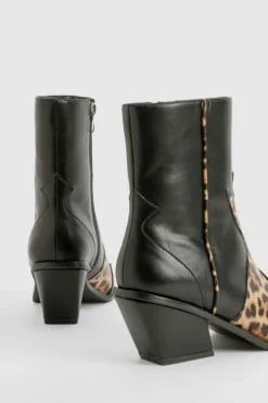 Store boohoo Wide Fit Leopard Detail Western Boot black