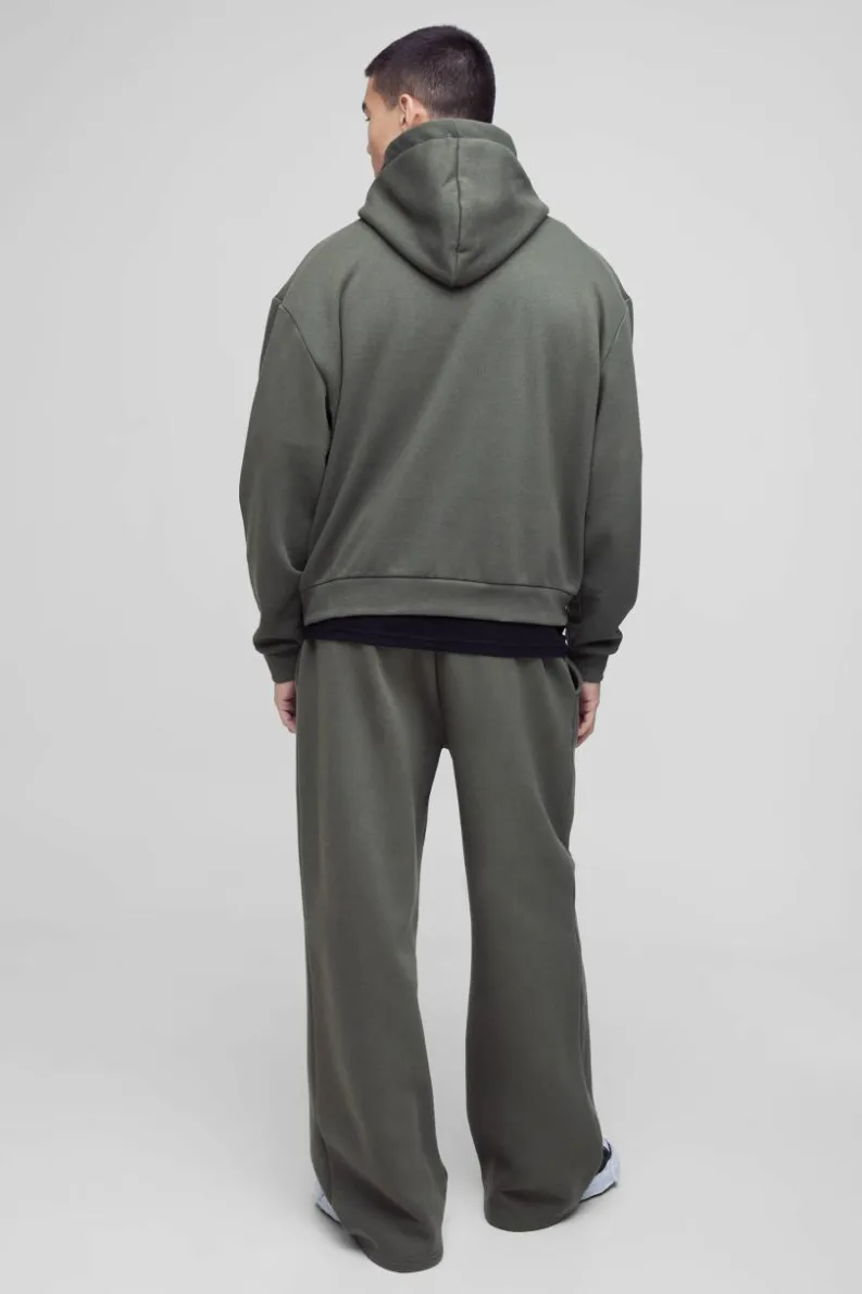 Store boohooMAN Wide Leg Worldwide Print Jogger khaki