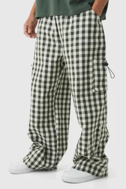 Outlet boohooMAN Woven Check Parachute Cargo Trousers khaki